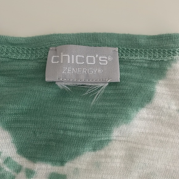 Chico’s Green & White 3/4 Sleeve V-Neck Tie Dye Marble Wash Hem Slit Tunic- L - Picture 10 of 13